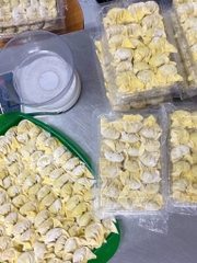 Hoành thánh nhà làm hộp 30-32 cái 500g