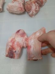 Xương bắp heo cắt khúc 1kg