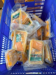 Vú heo ướp chao tem xanh hộp 500g