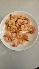 Tôm nõn size lơn còn đuôi 1kg 30-40 con khay 500g