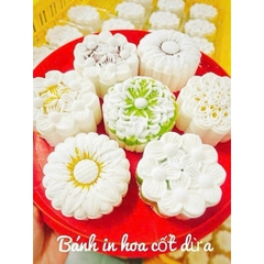 BÁNH IN HOA CỐT DỪA MIX 3 VỊ hộp 4 cái mỗi cái 150g