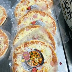 Pizza nhân Xúc Xích