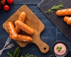 Xúc Xích Thịt Heo Đức Việt Deli 500gr