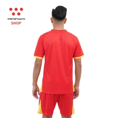 Bộ thi đấu Đội tuyển bóng đá Quốc gia 2025 (bản FAN) màu "Đỏ" MJ-A4054-03 - Hàng Chính Hãng