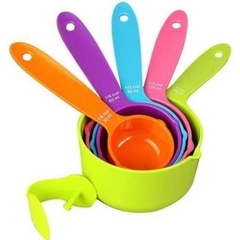 Cup đong 5 màu nhựa đẹp