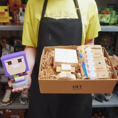 (DIY) Kit Tô Màu Mô Hình Nhân Vật Buzz (s)