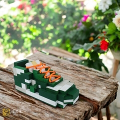Mô Hình Gỗ Giày Nike Dunk Low x Off-White "Pine Green" (Art Toy)