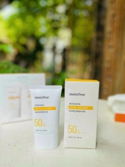 Kem chống nắng innisfree long- lasting màu trắng Hàn Quốc