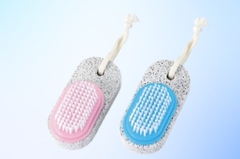 Đá bọt chà gót chân kèm bàn chải Nhật Bản