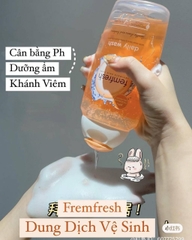 Dung dịch vệ sinh phụ nữ Femfresh Úc màu cam 250ml
