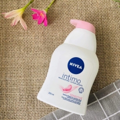 Dung dịch vệ sinh Nivea