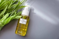 Dầu tẩy trang D.HC Deep Cleansing Oil 70ml Nhật Bản