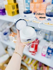 Kem dưỡng vitamin E Úc Redwin hũ 300gr