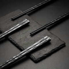 Đũa kháng khuẩn Shikisai - hộp 5 đôi