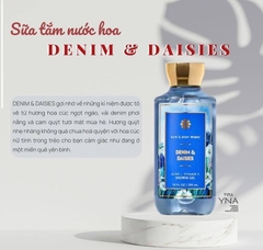 Sữa tắm Denim & Daisies - Bath and Body Works 295ml