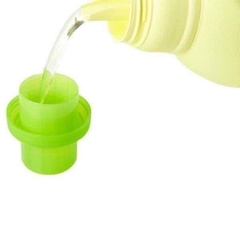 Nước tẩy quần áo màu Kao 1000ml Nhật Bản