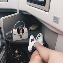 Túi 40 giấy ướt làm sạch giày da, túi da Nhật Bản