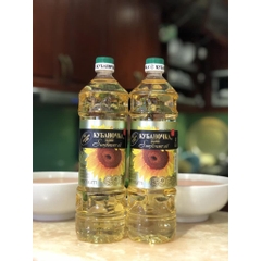 Dầu hướng dương Kuban Nga chai 1 lít