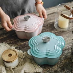 Nồi gang bông hoa size 20cm hãng HAPPINESS