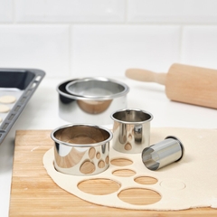 Bộ 5 khuôn tròn cắt bánh IKEA