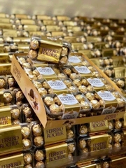 Kẹo Chocolate Ferrero Rocher Đức hộp 16 viên