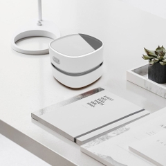 Máy hút bụi mini dọn dẹp bàn học