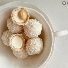 Socola dừa Raffaello hộp nơ 300gr