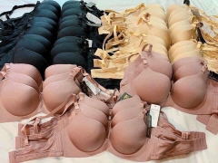 Bra sisterhood Thái Lan