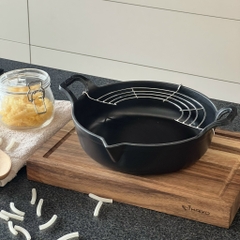 Chảo gang Tempura mỏ chim kèm giá gác Kaiyo Nhật Bản 20cm