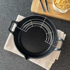 Chảo gang Tempura mỏ chim kèm giá gác Kaiyo Nhật Bản 20cm