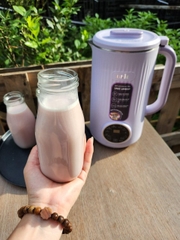 Máy làm sữa hạt UNIE UMB10 dung tích 1000ml