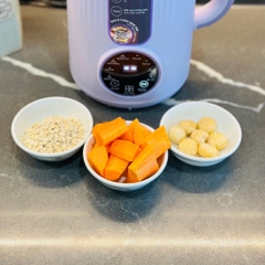 Máy làm sữa hạt UNIE UMB10 dung tích 1000ml