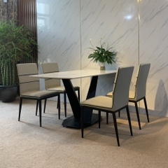 Bộ Bàn Ăn 4 Ghế Giá Rẻ 696S