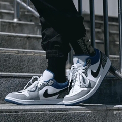 Giày Air Jordan 1 Low SE ‘True Blue’ DM1199-140
