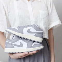 Giày Air Jordan 1 Low ‘Vintage Grey’ 553558-053