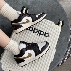 Giày Air Jordan 1 Low ‘Shadow Brown'