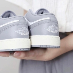 Giày Air Jordan 1 Low ‘Vintage Grey’ 553558-053