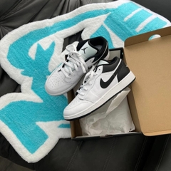 Giày Air Jordan 1 Low GS ‘White Black’ 553560-132