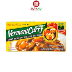 Viên Xốt Cà Ri Vermont Cay Vừa Vị Táo Và Mật Ong 230g Nhật Bản