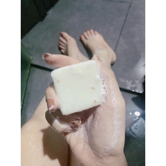 Xà Phòng Gạo  Jam Trắng Da Giảm Mụn Thái Lan