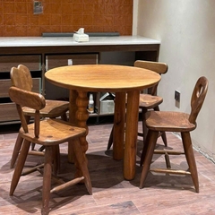 Bàn tròn 4 chân – mẫu 4