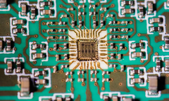 Chip đạt tốc độ 500 Gb/giây