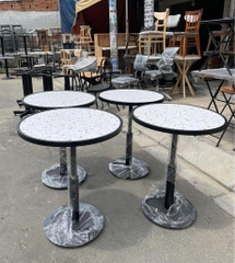 Bàn mặt họa tiết