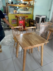 Bàn ăn mặt gỗ 60*60cm