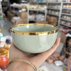 Bát cơm viền vàng