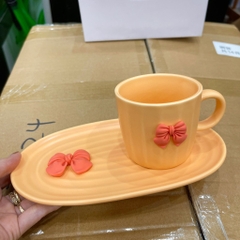 Cốc + tách nơ