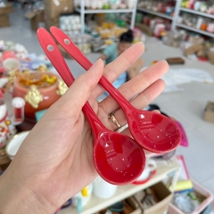 Thìa sắc màu
