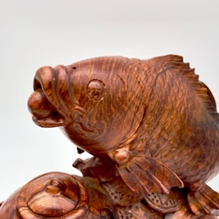 ĐỒ GỖ MỸ NGHỆ - CÁ CHÉP NGẬM NGỌC