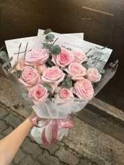 Bó hồng ohara mix lá bạc