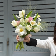 Hoa cưới tulip SP000007